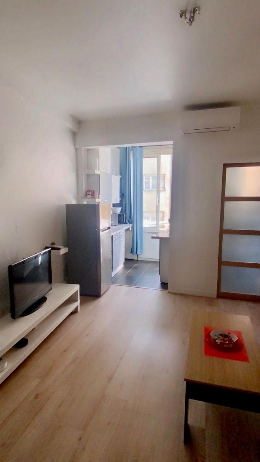 Lovely 3 Riquier Next To Port With Ac! Appartement Nice